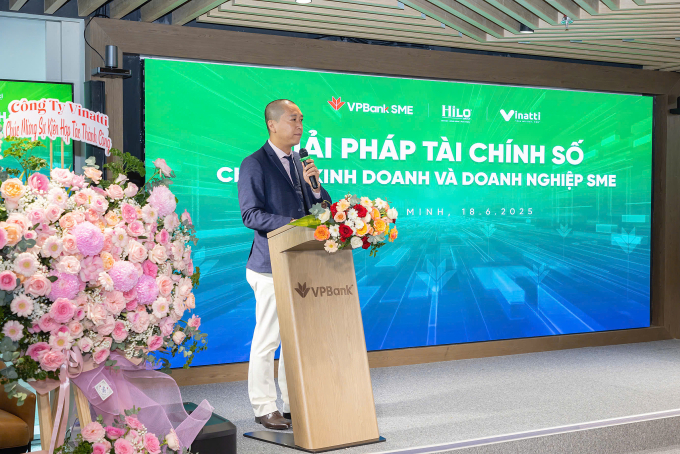 Ông Chử Minh Tuấn, Giám đốc Trung tâm Kinh doanh sản phẩm số và giải pháp thanh toán VPBankSME phát biểu tại sự kiện. Ảnh: VPBank