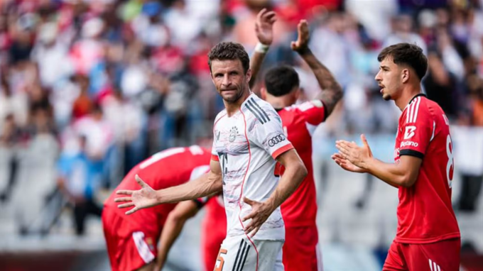 Thomas Muller tiếc nuối trong trận. Ảnh: FC Bayern