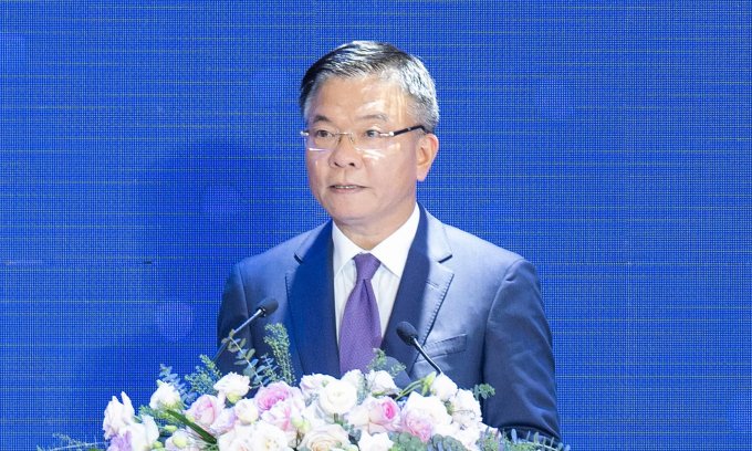 Phó Thủ tướng Lê Thành Long phát biểu tại diễn đàn. Ảnh: Thu Trang