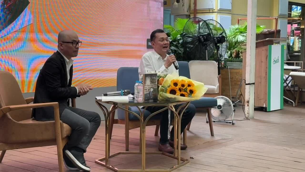 Nghệ sĩ Hữu Châu: