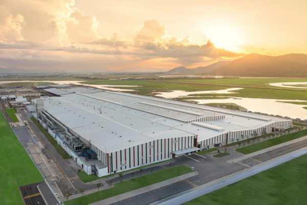 Vingroup khánh thành nhà máy sản xuất ôtô điện VinFast tại Hà Tĩnh