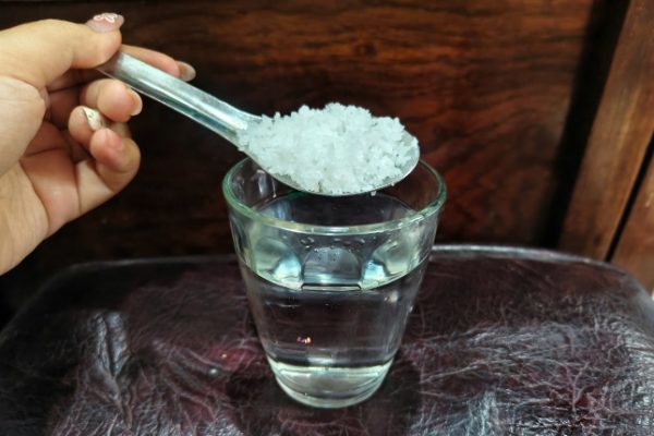 Nước muối và bệnh thận, huyết áp cao: Lợi hay hại mỗi ngày?