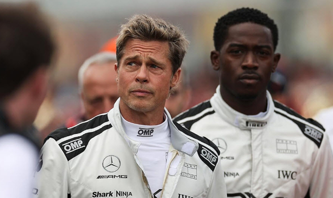 Brad Pitt trong phim F1. Ảnh: Warner Bros. Pictures