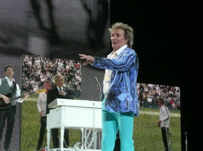 Rod Stewart biểu diễn tại United Center ở Chicago năm 2013. Ảnh: Beth Walsh/Flickr