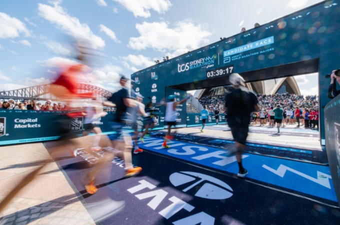 Các runner về đích tại Sydney Marathon 2024. Ảnh: TCS Sydney Marathon