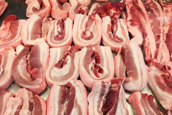 Thịt lợn bệnh – mối nguy nhiễm độc kể cả khi nấu chín
