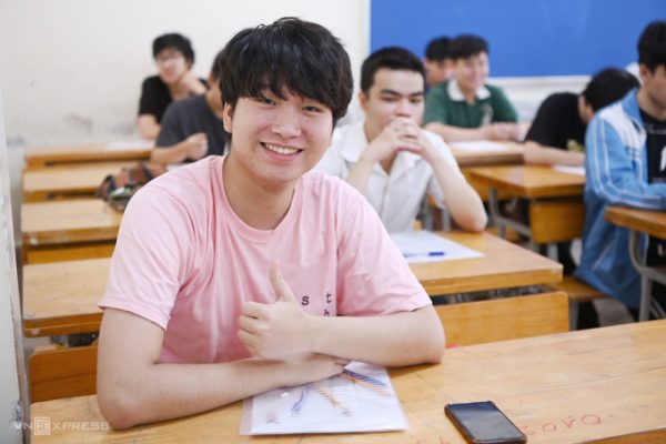 Đại học bỏ tổ hợp C00 phút chót: Bộ Giáo dục lên tiếng