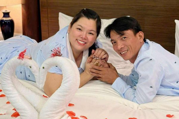 Tuyền Mập kỷ niệm 10 năm cưới hạnh phúc