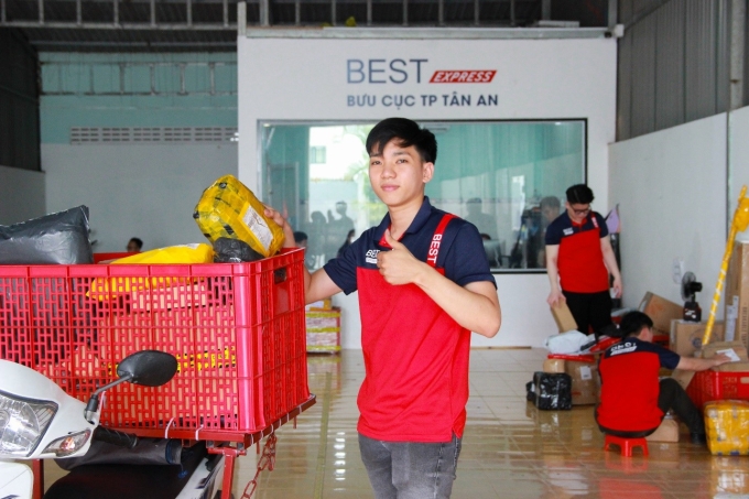 BEST nỗ lực mang đến khách hàng dịch vụ chất lượng. Ảnh: BEST Express