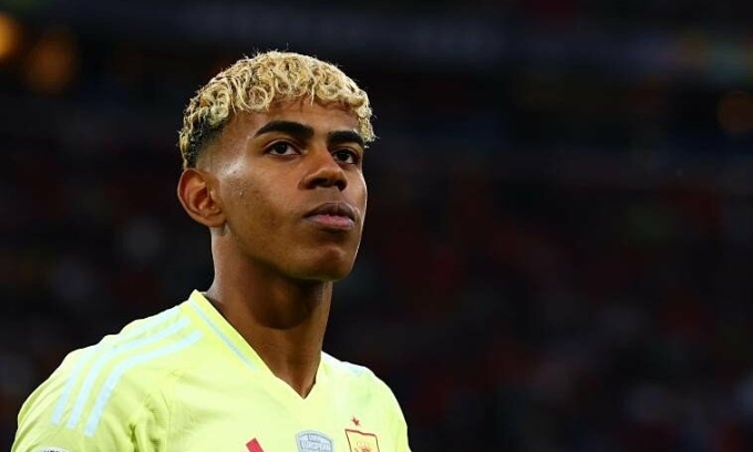 Lamine Yamal trước trận Tây Ban Nha thua Bồ Đào Nha ở chung kết UEFA Nations League trên sân Allianz, thành phố Munich, Đức tối 8/6/2025. Ảnh: Marca