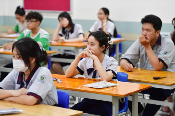 4 Tips for Students to Boost Health During Exam Season