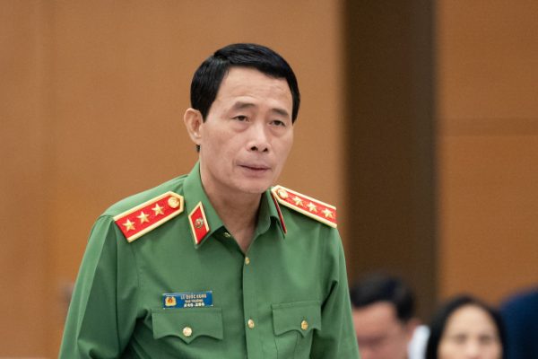 ‘Phạt nặng để doanh nghiệp không dám trục lợi từ dữ liệu cá nhân’