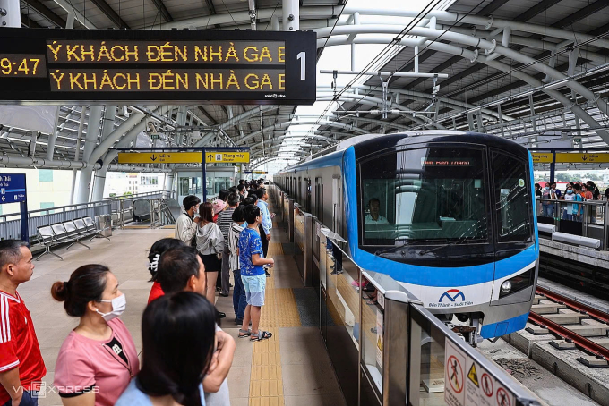 TP HCM mới có tuyến metro số 1 đưa vào khai thác. Ảnh: Quỳnh Trần