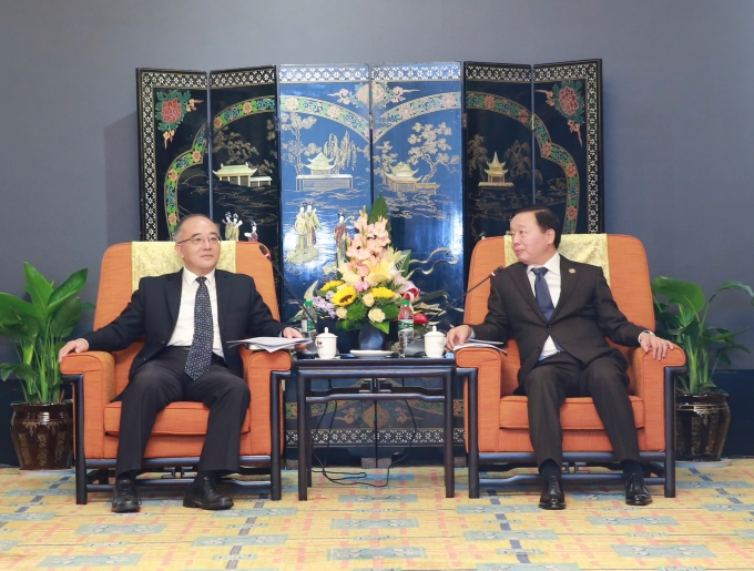 Phó thủ tướng Trần Hồng Hà tại cuộc gặp lãnh đạo Công ty Năng lượng quốc tế Mekong - Lan Thương, ngày 19/6. Ảnh: VGP