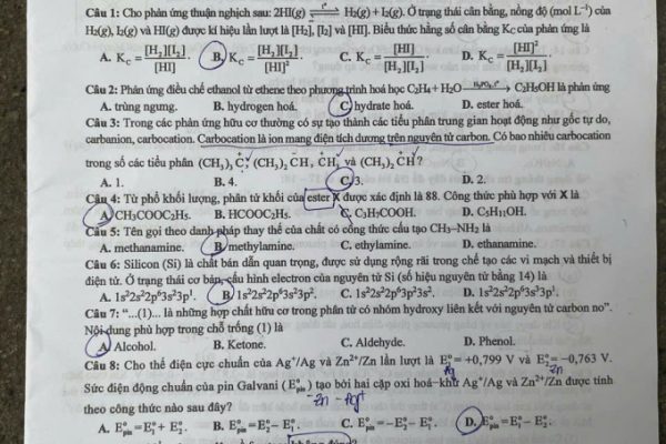 Đề thi môn Hóa tốt nghiệp THPT 2025: Cập nhật mới nhất