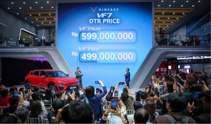 VF 7 ra mắt tại thị trường Indonesia. Ảnh: VinFast