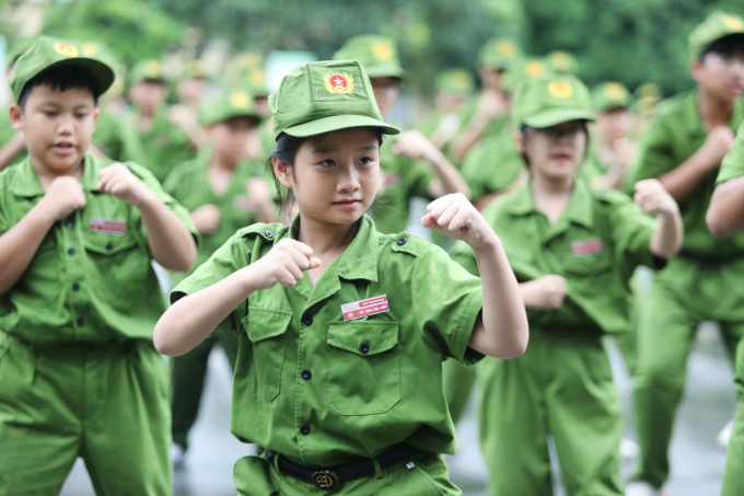 Học sinh tham gia trại hè tại Học viện Cảnh sát nhân dân năm 2025. Ảnh: Lệ Thủy