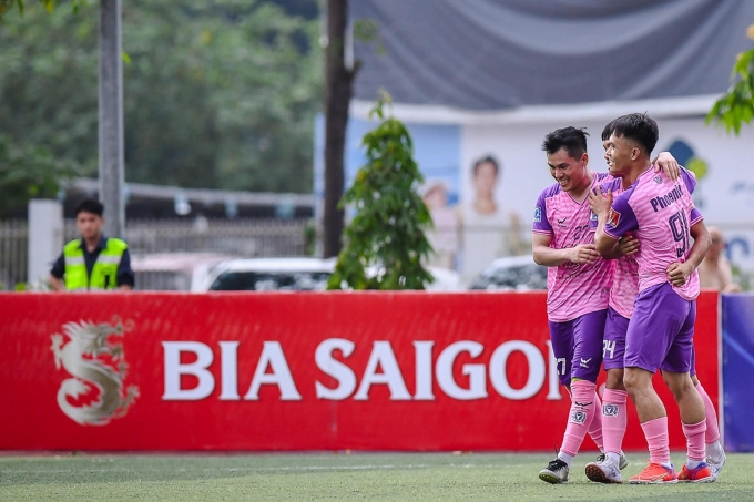 Một trận đấu tại giải Bia Saigon Dragon Cup 2025. Ảnh: Minh Hiếu