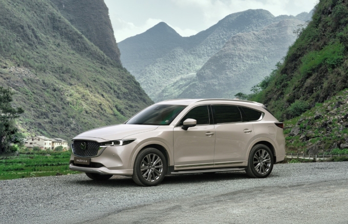 Mazda CX-8 có giá sau ưu đãi từ 939 triệu đồng, đã bao gồm VAT. Ảnh: Thaco Auto