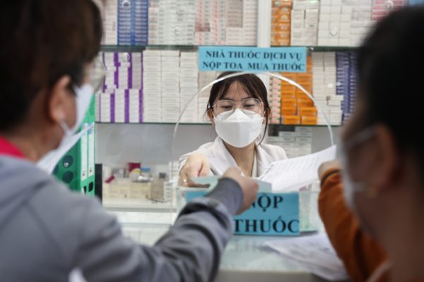 10 thói quen âm thầm hại thận