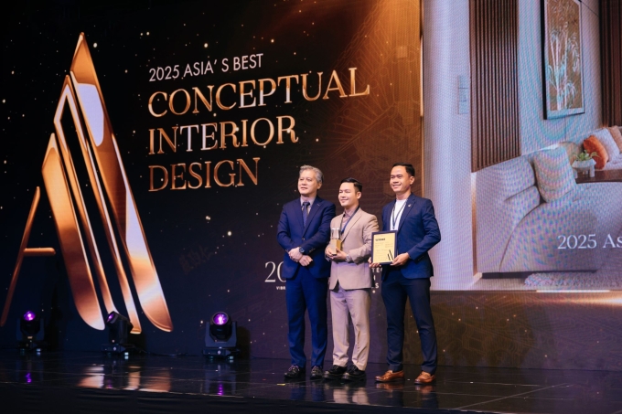 Nhóm thiết kế Prestige nhận giải 2025 Asia’s Best Conceptual Interior Design tại Shilla Seoul. Nguồn: BTC AADA