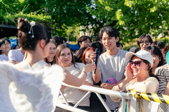 Sinh viên trong một hoạt động ở Đại học Korea tại Seoul, Hàn Quốc. Ảnh: Korea University fanpage