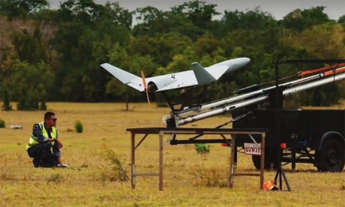 UAV Kamikaze trên bệ phóng trong ảnh công bố ngày 5/7. Ảnh: Nation