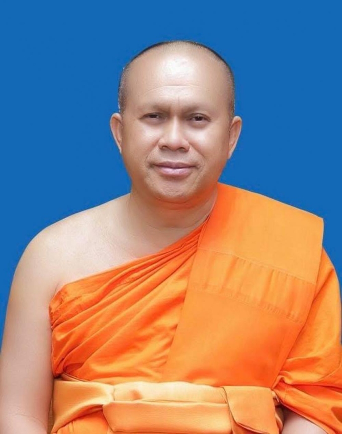 Nhà sư Thamma Wachiratheerakun khi còn đương chức. Ảnh: Bangkok Post