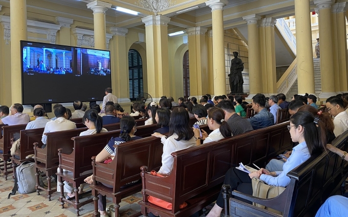 Các bị hại được triệu tập tham dự phiên tòa. Ảnh: Hải Duyên