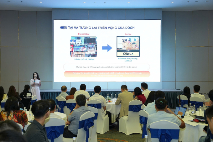 Đại diện Chicilon Media chia sẻ tại hội thảo. Ảnh: Chicilon Media
