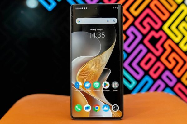 Vivo V40: The Ultimate Smartphone Review