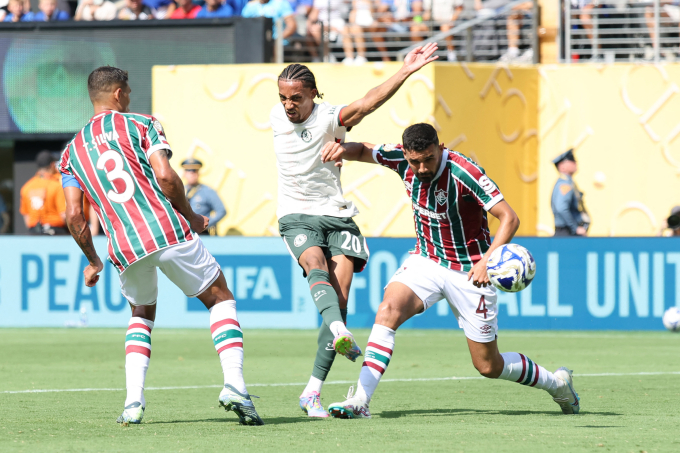 Joao Pedro ghi bàn ấn định thắng lợi 2-0 cho Chelsea trong trận bán kết FIFA Club World Cup 2025 với Fluminense FC trên sân MetLife, New Jersey ngày 9/7. Ảnh: AFP