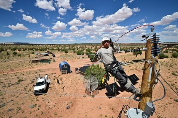 Xứ Navajo: Cuộc sống thiếu điện và điều hòa ở Mỹ