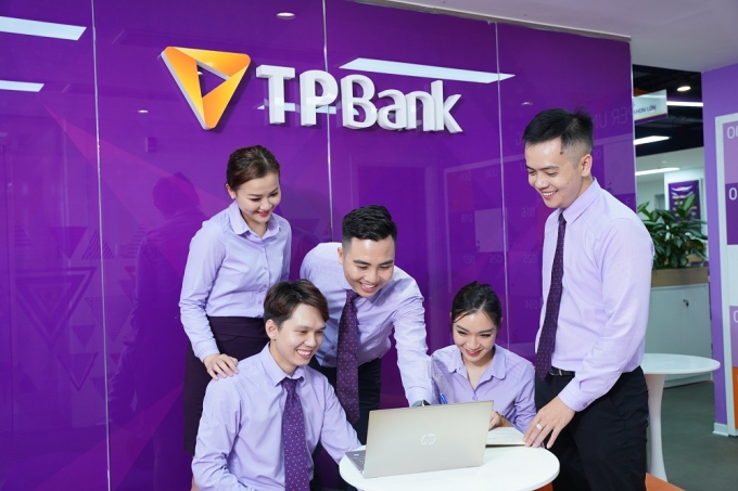 Ngân hàng tập trung đẩy mạnh các dịch vụ tài chính số. Ảnh: TPBank