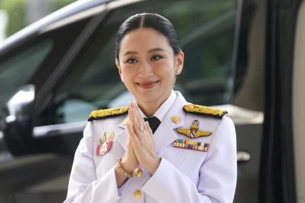 Bà Paetongtarn: Điều tra đạo đức công vụ gây xôn xao
