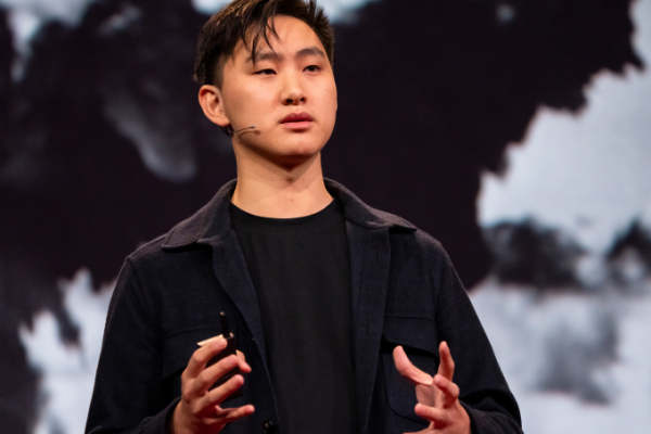 Alexandr Wang: Vai trò trong nhóm AI hàng đầu của Meta