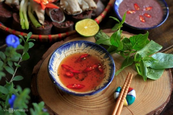 Có nên bảo quản nước mắm trong tủ lạnh không?