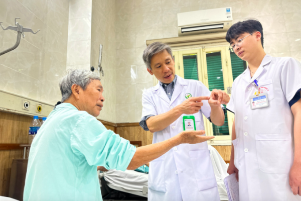 Nửa thế kỷ mảnh đạn: Câu chuyện người thương binh