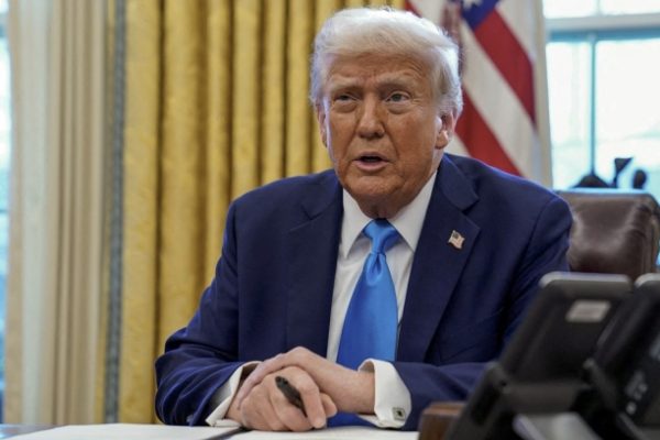 Tòa án tối cao: Ông Trump được quyền sa thải viên chức hàng loạt