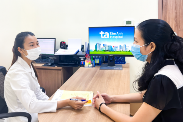 Tuổi 40: Suy giảm nội tiết tố và dấu hiệu tiền mãn kinh