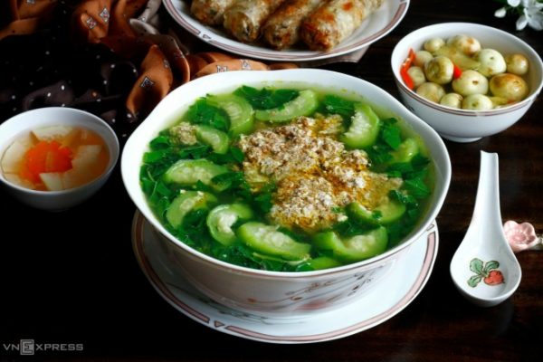 Bí quyết nấu canh cua giã tay ngon chuẩn vị