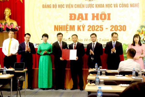 Học viện Chiến lược KH&CN: Mục tiêu trung tâm hàng đầu Đông Nam Á