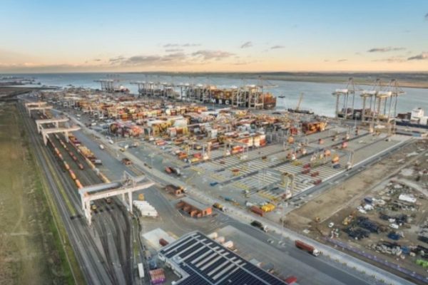 DP World: Đầu tư 2,5 tỷ USD mở rộng logistics toàn cầu