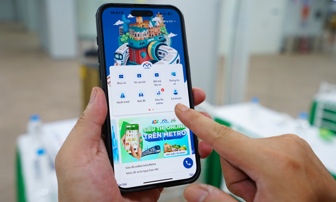 Siêu thị online Sendo được tích hợp vào ứng dụng HCMC Metro HURC. Ảnh: Bảo Lâm