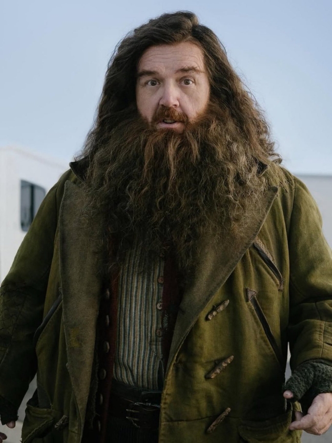 Nick Frost trong vai Rubeus Hagrid. Ảnh: HBO