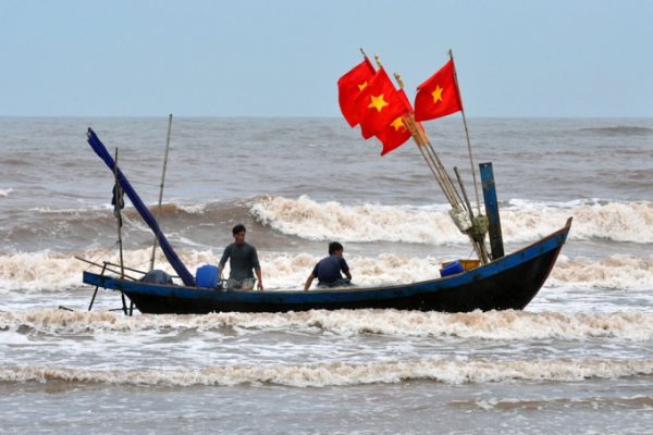 Đuối nước thương tâm: Hai anh em nhỏ tử vong