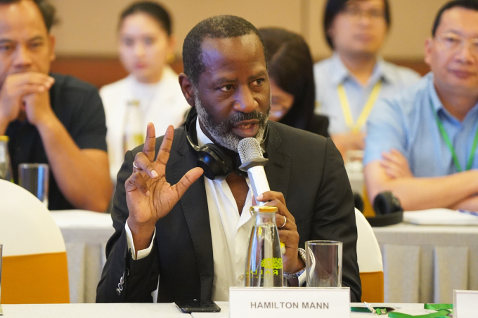 Hamilton Mann chia sẻ tại Diễn đàn Nghiên cứu và Phát triển R&D Forum 2025, ngày 30/7. Ảnh: Lưu Quý