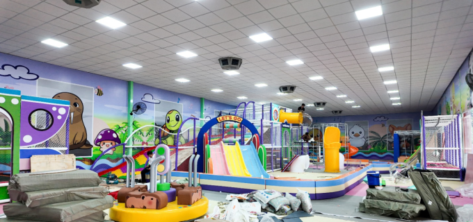 Thực tế thi công thích hợp với không gian và sử dụng vật liệu kiểm định về chất lượng. Ảnh: Trẻ Em Việt