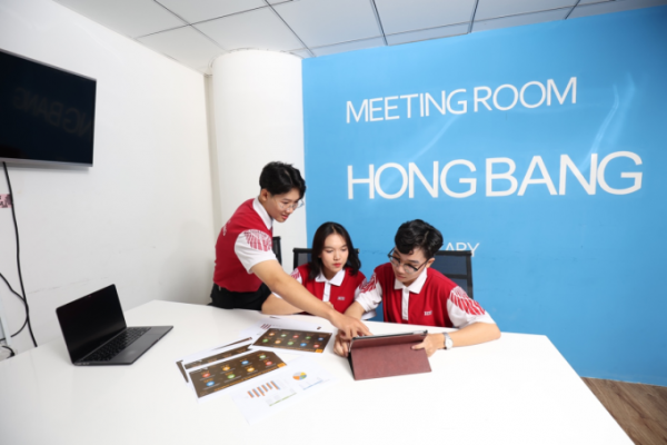 HIU rút ngắn chương trình đại học còn 3 năm