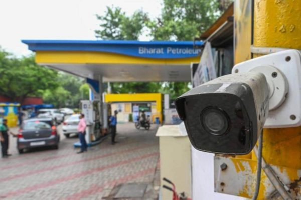 Camera: Phát hiện xe hết hạn tự động